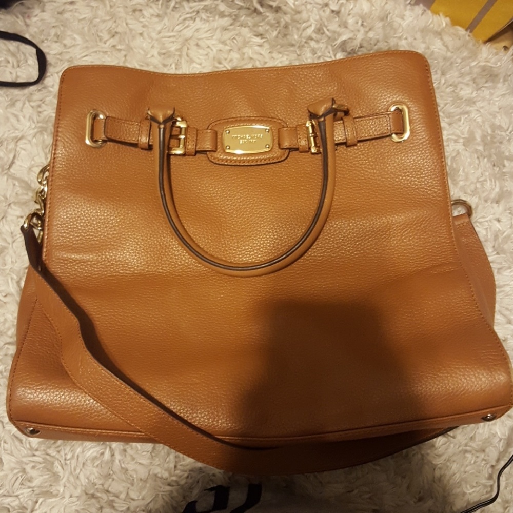 Michael kors.
